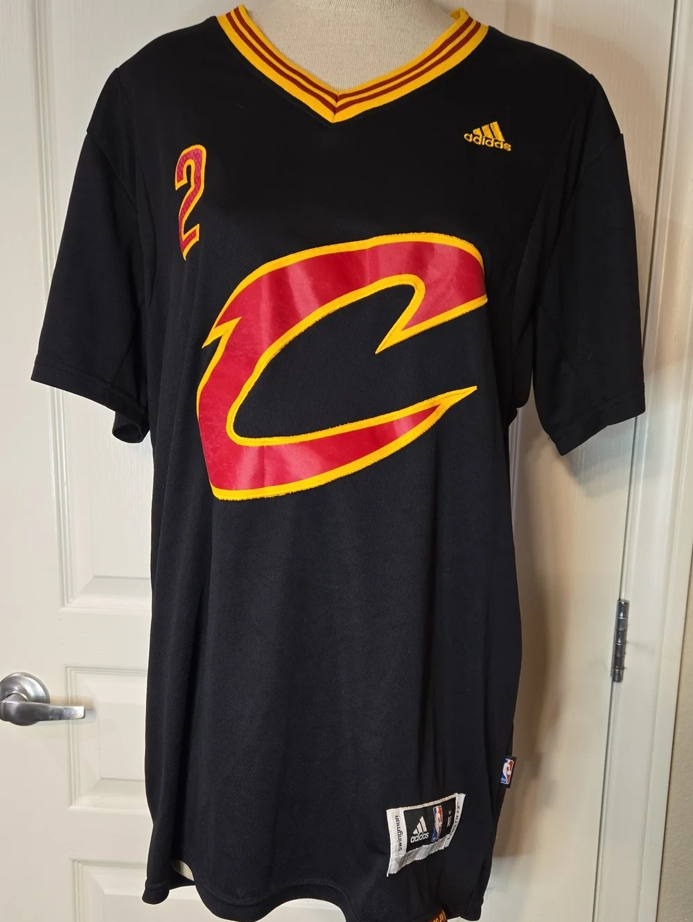 Cleveland Cavs Adidas Swingman Kyrie Irving Short Sleeve Black Jersey Sz M